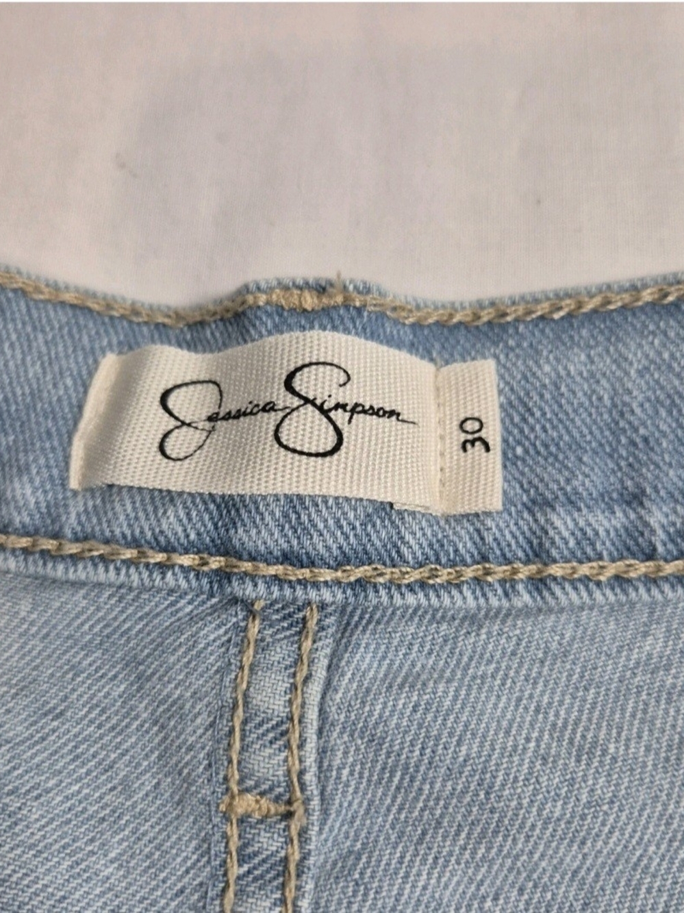 Jessica Simpson Hug Me Jean Shorts Buttercup Size 30 Frayed Button Fly Blue 31 - Picture 12 of 13